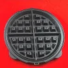 Durathon Removable-Grid Belgian Waffle Maker - Image 9